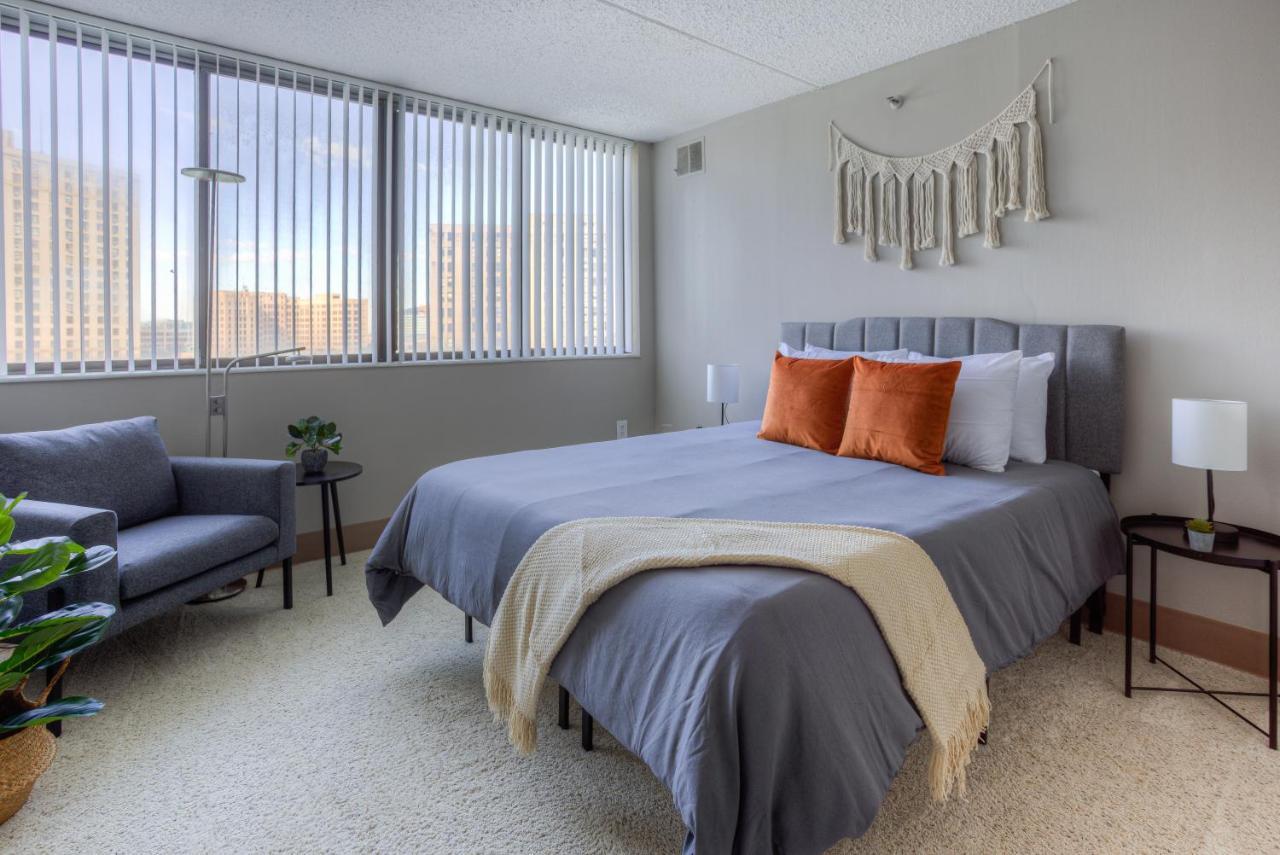 Frontdesk 1431 Washington Blvd Apts Downtown Detroit Zimmer foto