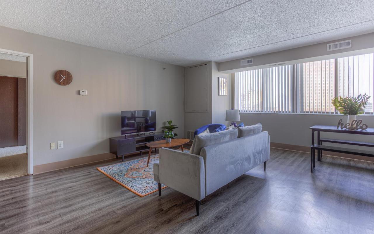 Frontdesk 1431 Washington Blvd Apts Downtown Detroit Zimmer foto